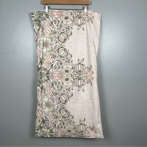 Set of 2 William Morris king size 100% cotton peach & green floral pillow shams.